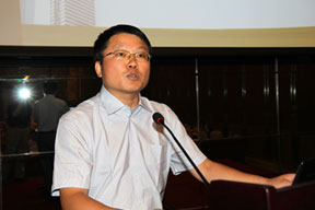 分論壇一：江蘇邗建集團信息中心主任徐子根做主題發言