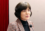 國家發改委投資研究所副所長、研究員楊萍作宏觀經濟形勢及PPP改革背景演講