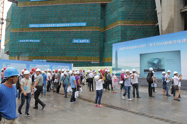 現(xiàn)場觀摩與交流