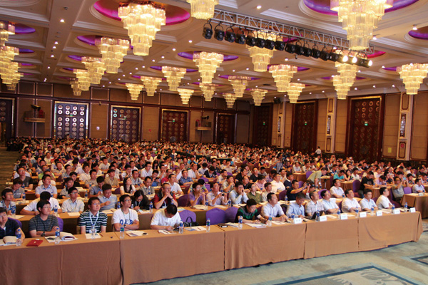 現(xiàn)場觀摩與交流