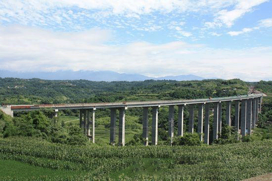 渝廣高速公路流溪河大橋局部圖景