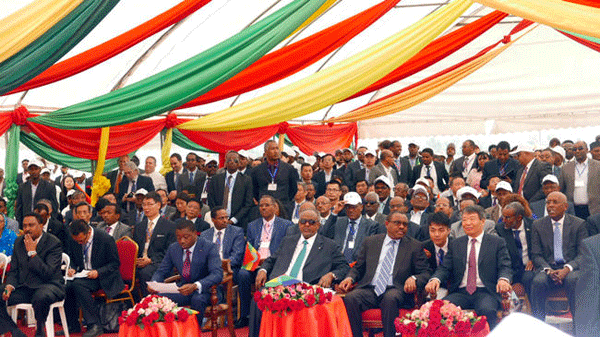 中鐵二局五公司參建的非洲第一條跨國標準軌現代電氣化鐵路通車