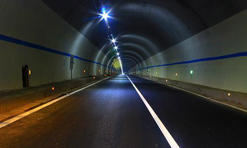 中國水利水電第五工程局瀘州G321項目玉蟾山隧道火災報警系統模擬點火試驗成功完成