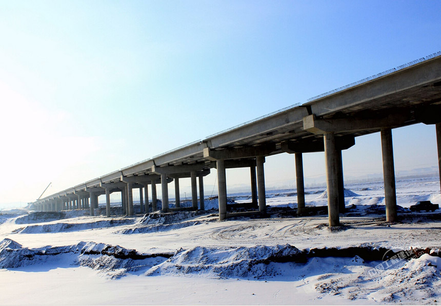 內蒙烏新1標歸流河大橋
