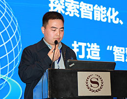 鄭萬鐵路河南段項目副總工程師付巍介紹該項目方案與成果