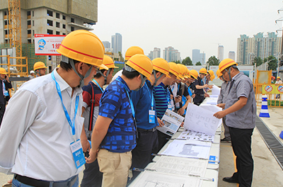 武漢頂琇西北湖（C地塊）項目現場觀摩