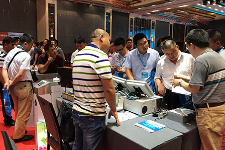 成果展示展覽現場