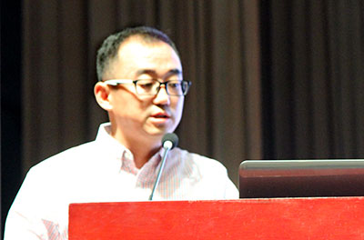 湖南建研信息技術股份有限公司副總經理表成龍介紹演示相關產品